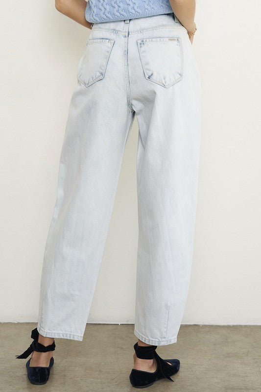 CLEARANCE - FINAL SALE - -High Rise Balloon Slouch Jeans